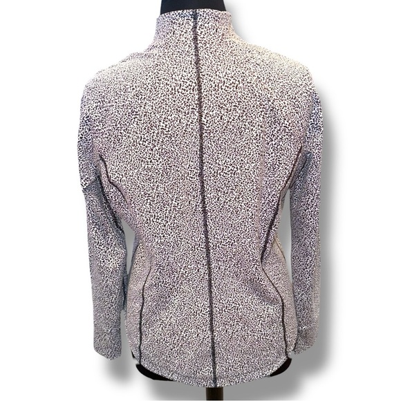 NWT ATHLETA Salutation Jacquard Jacket - Micro Cheetah Black/Seasalt Plus 1X - Picture 4 of 12